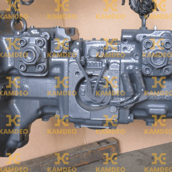 excavator PC220 7 hydraulic pump assembly 708 600x600